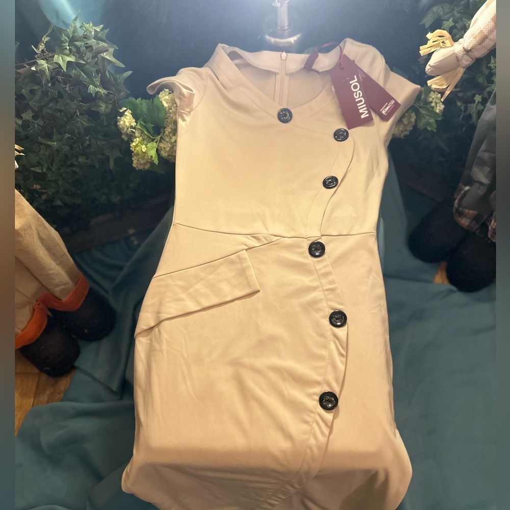 NWT Long cream party dress with accent buttons.